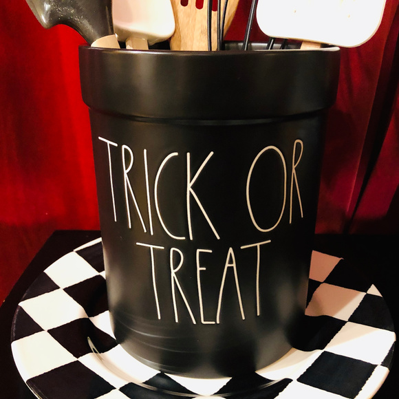 Rae Dunn Halloween Trick or Treat Utensil Holder - Picture 2 of 5